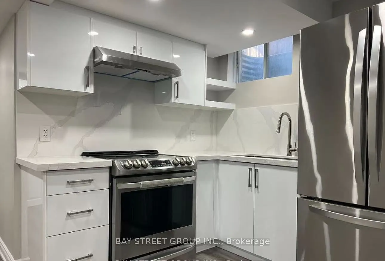 2 bed, $1,900 — Photo 3