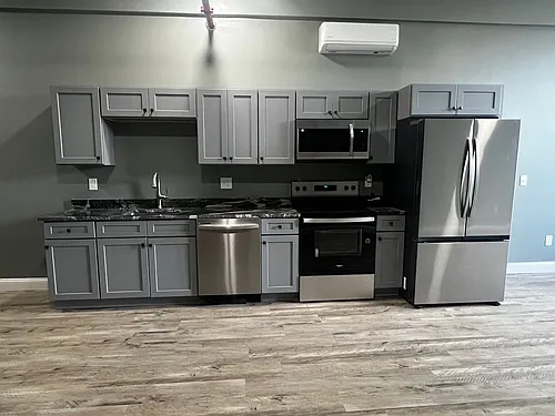 70 Webster St Photo 1
