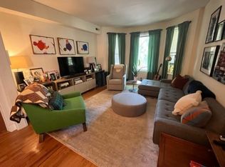 2448 W Eastwood Ave #1, Chicago, IL 60625