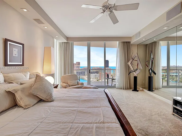21200 Point Pl #Penthouse 2804 — Photo 40