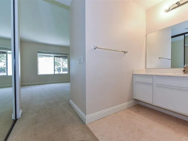 131 Stanford Ct #42 — Photo 15