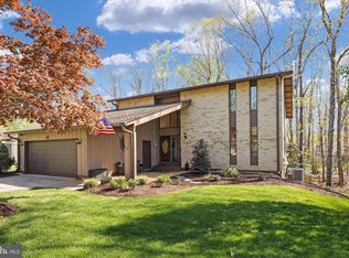 2711 Woodfern Ct, Woodbridge, VA