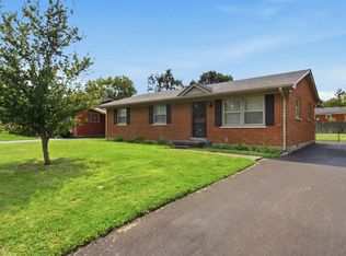 1883 Feltner Ct, Lexington, KY 40511