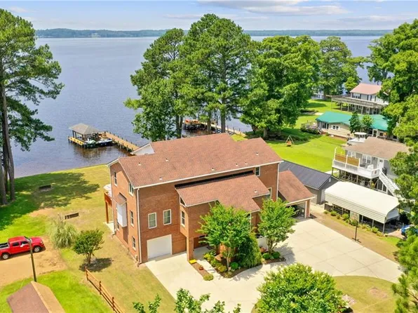 953 Old Ferry Rd, Edenton, NC 27932