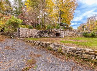 19 Stockbridge Rd, West Stockbridge, MA 01266