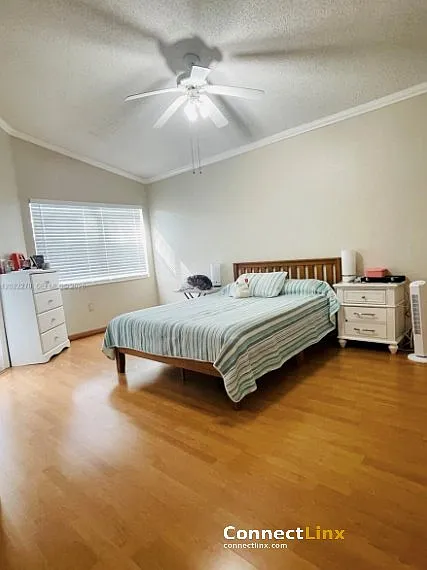4101 Sapphire Ter — Photo 2