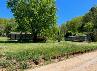 64 Hensley Dr, Franklin, NC 28734