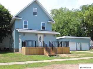 400 N 4th St, Thornton, IA 50479