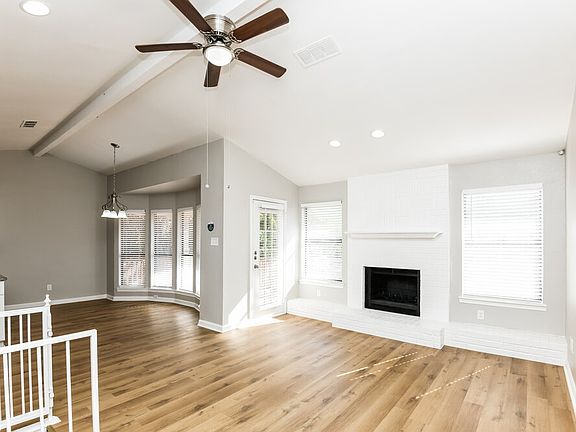 4th image of 3721 Ashley Ln