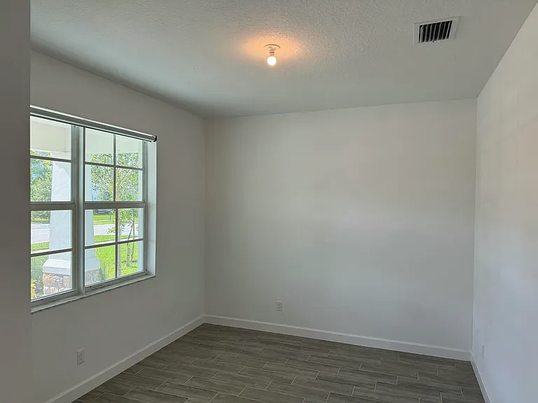1154 Tangled Orchard Trce — Photo 7
