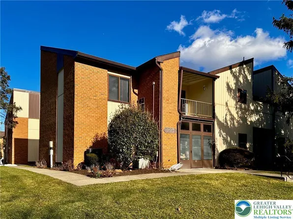 997 Village Round #K, Allentown, PA 18106