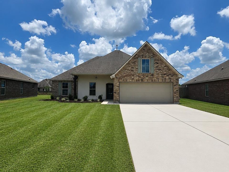 1st image of 23154 Arcwood Dr