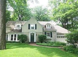 855 Morningside Ln, Elm Grove, WI 53122