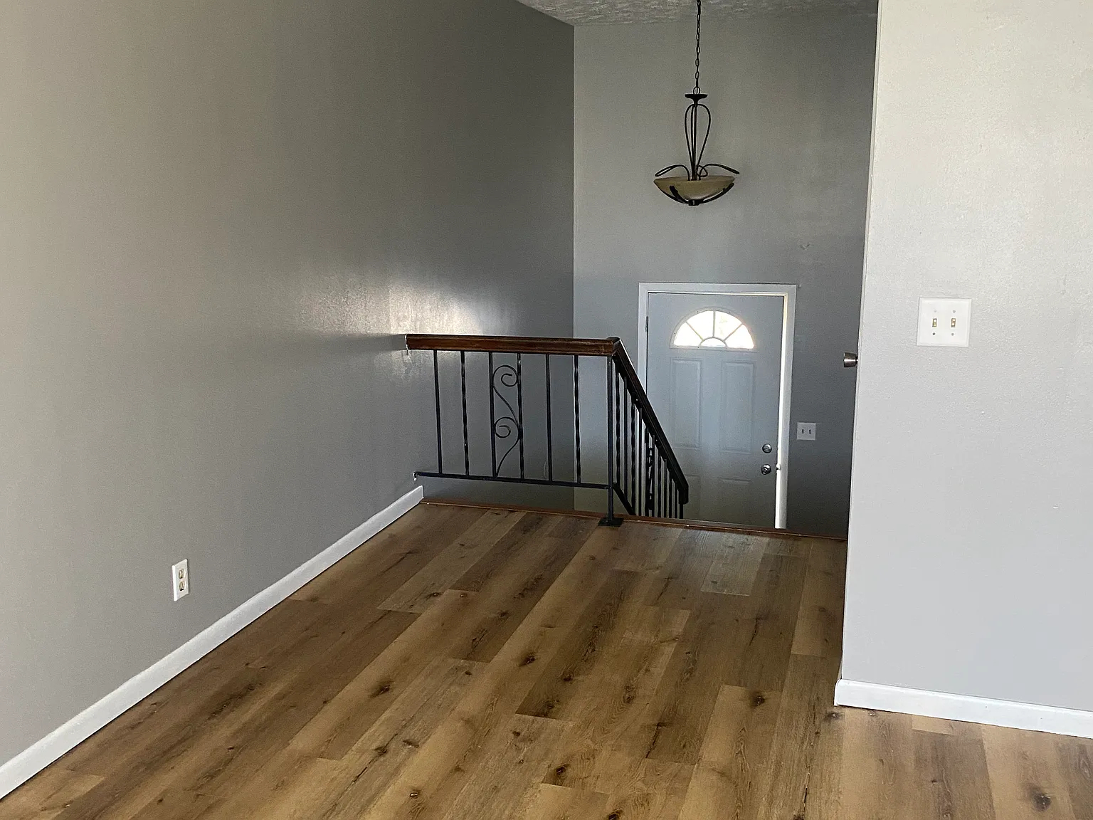 4925 S 98th Avenue Cir — Photo 2