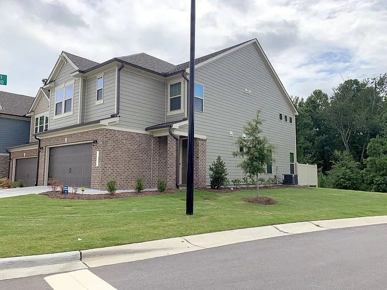 1541 Catch Fly Ln — Photo 2