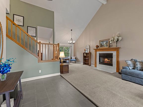 4th image of 2512 Calico Ct