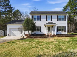 9665 Autumn Cir, Davidson, NC 28036