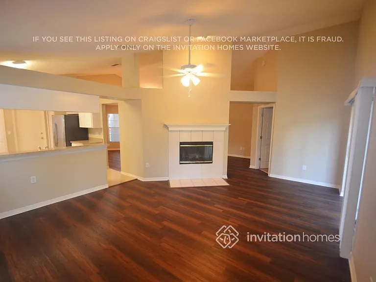 1327 Windjammer Pl — Photo 3