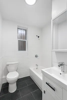 Rented by SERHANT. | media 4