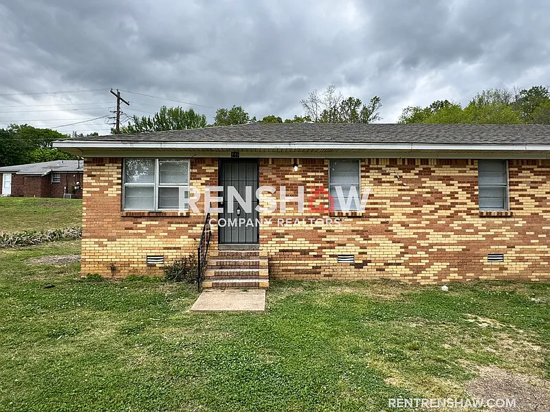 249 Navy Dr