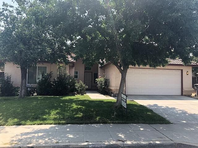 1st image of 873 Royal Dr