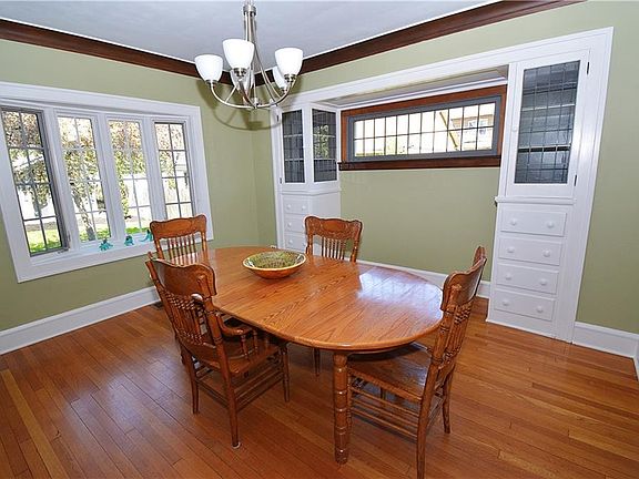 2nd image of 2286 McKinley Ave