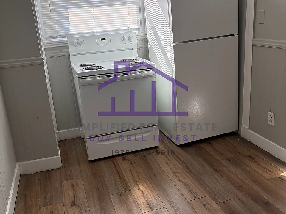 78 Howard St #2R