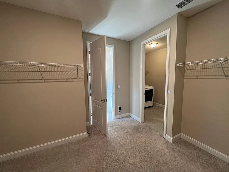 10804 John Randolph Dr — Photo 13