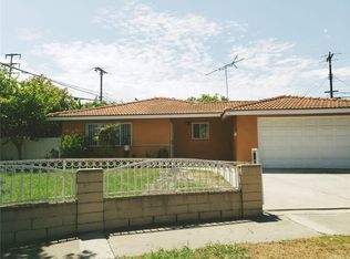 2318 S Glenarbor St, Santa Ana, CA 92704