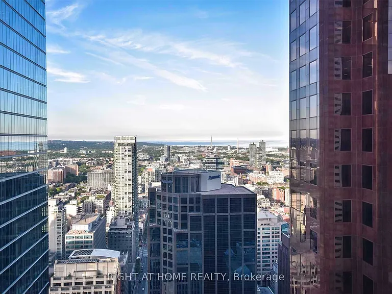 311 Bay St #3503 — Photo 16