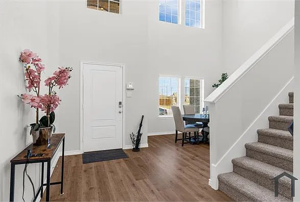 10124 High Banker Dr — Photo 4
