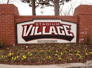 250 Little St APT D304, Athens, GA 30605