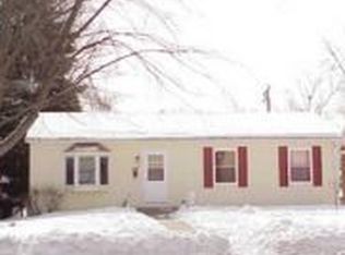 713 McKinley Ave, Mundelein, IL