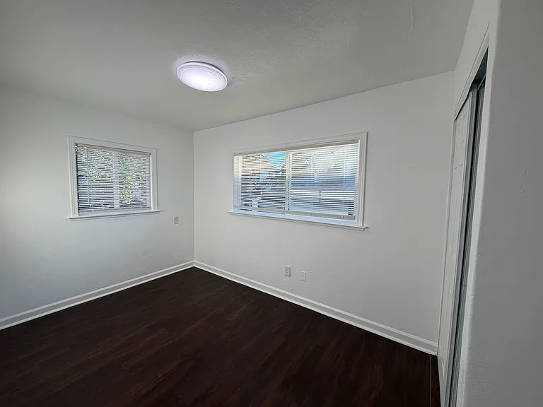 723 Florida St — Photo 8