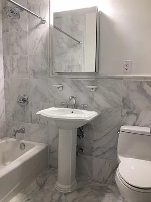 Rented by Keller Williams NYC | media 22