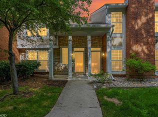 56165 Chesapeake Trl, Shelby Township, MI 48316