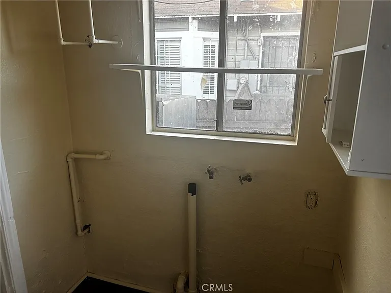 4058 Santa Ana St — Photo 22