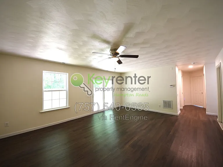 1109 Lady Ashley Dr — Photo 27