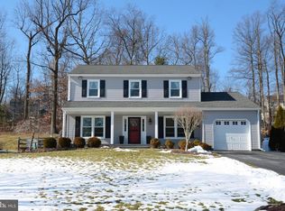 26 Boulder Dr, Sellersville, PA 18960