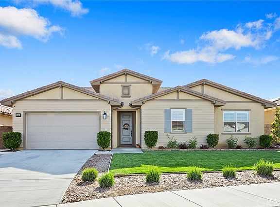 2nd image of 35031 Silverleaf Ln
