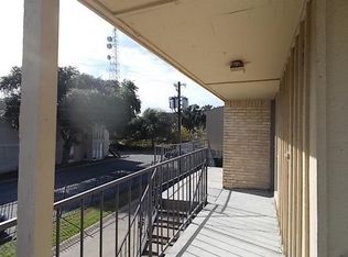 4524 Amesbury Dr APT C, Dallas, TX 75206