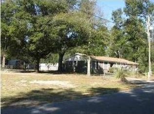 5663 Lofty Pines Dr, Milton, FL 32570