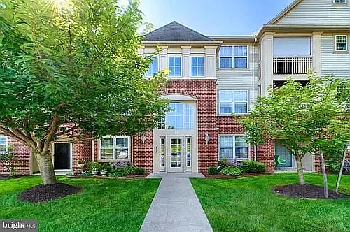 307 Tall Pines Ct #L Photo 1