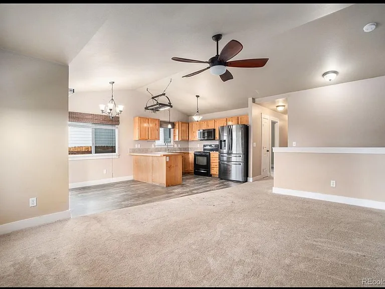 25 Johnson Cir — Photo 5