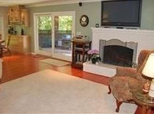 1001 Pine Ln, Lafayette, CA 94549