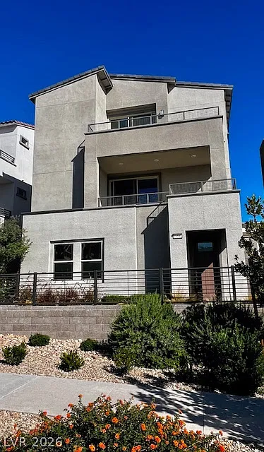 3 bed, 3.5 bath, 1786 sqft, $2,850 — Photo 2