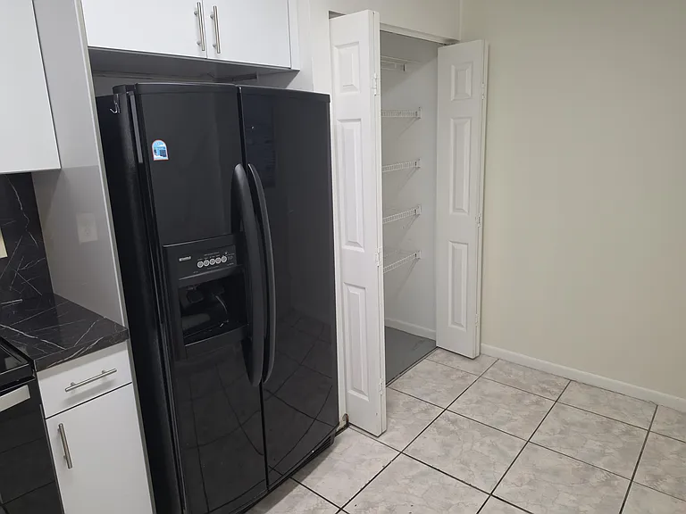 20805 NE 8th Ct #103 — Photo 23