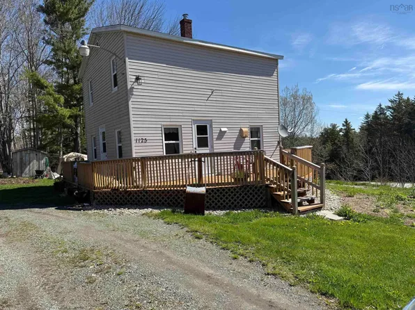 1125 Conquerall Rd, Lunenburg, NS B4V 6C6
