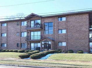 10900 Central Ave APT 3C, Chicago Ridge, IL 60415