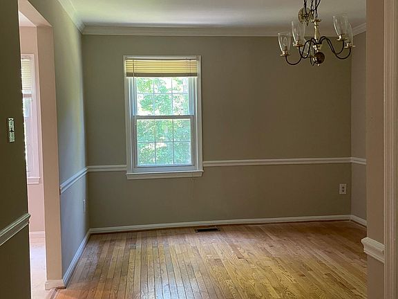2nd image of 5893 Langton Dr